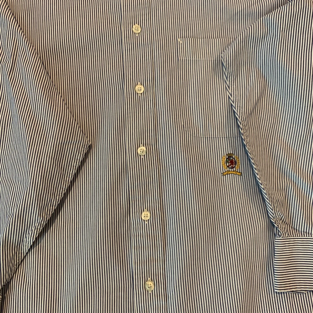Men’s Tommy Hilfiger L/S Button Down. - Picture 2 of 3